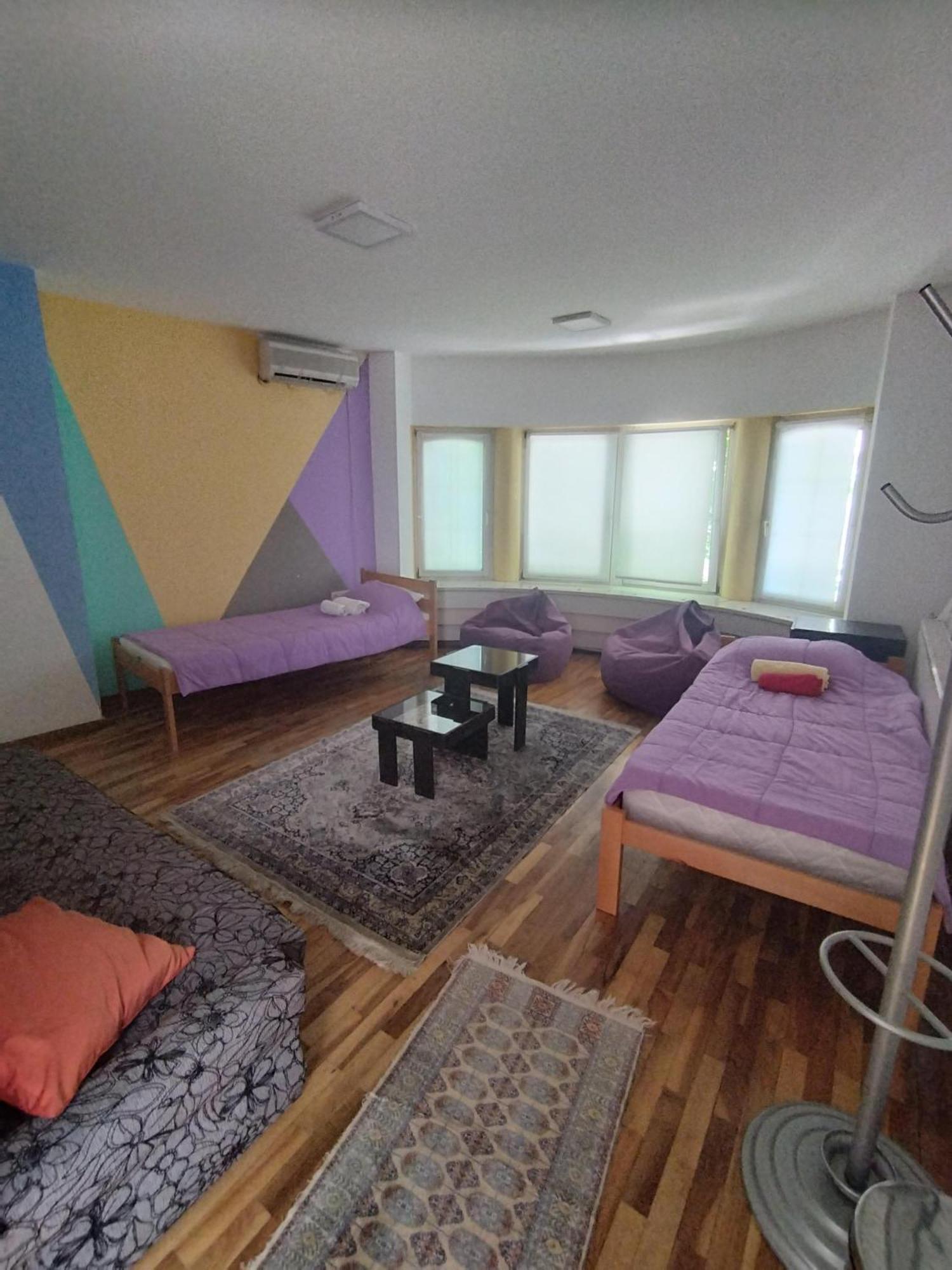 Villa Ema Rooms Ni 外观 照片